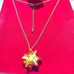 Fashion Shiny New Present Bow Pendant Necklace